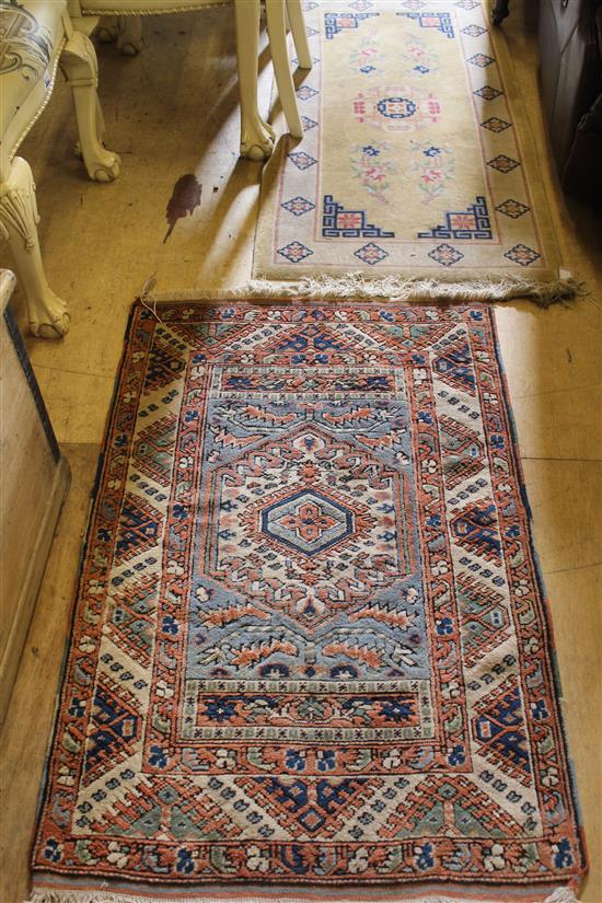 Chinese rug & Persian rug